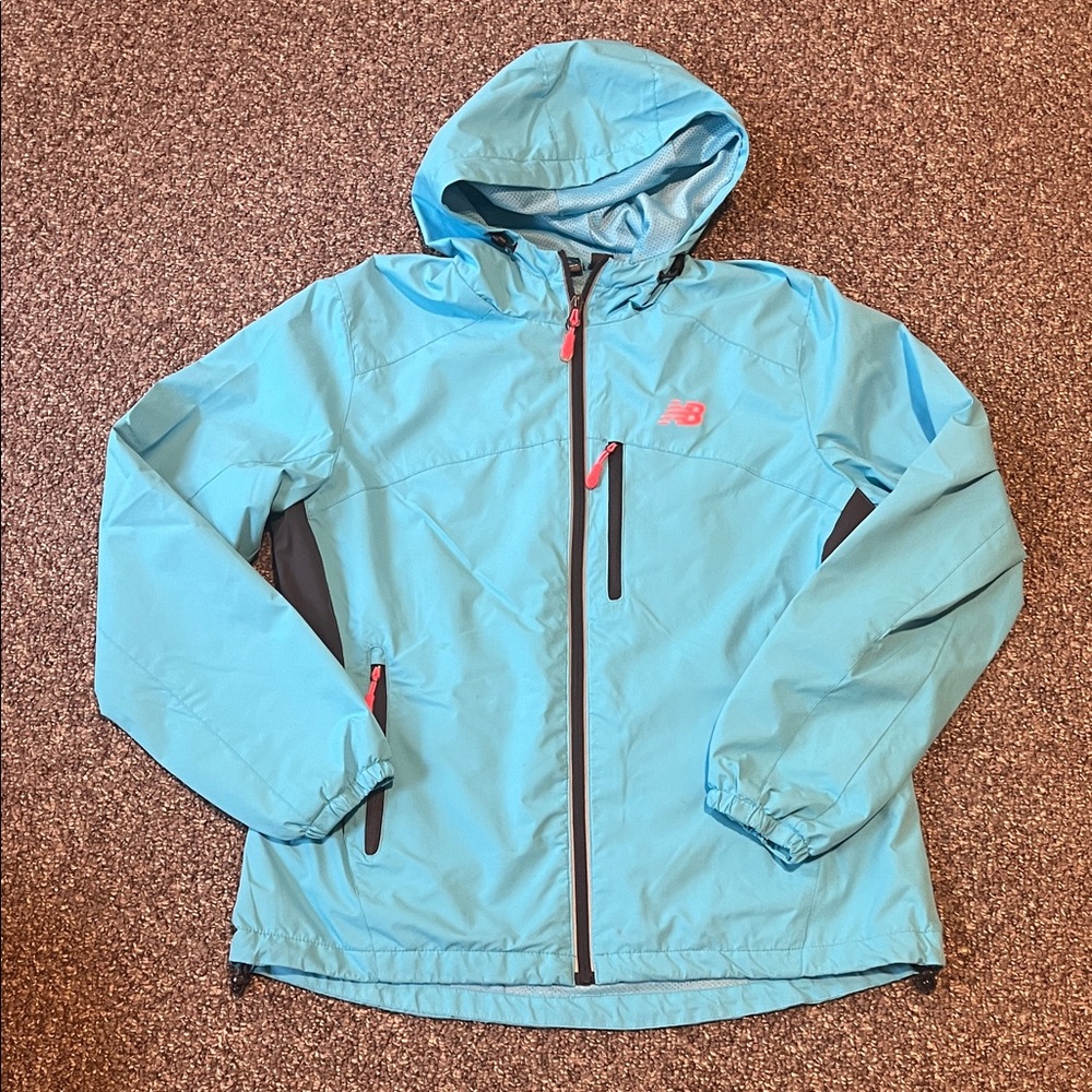 New balance windbreaker